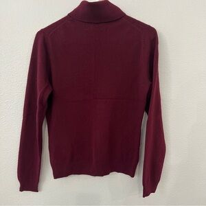 NWOT. Cashmere Turtleneck from Brooks Brothers 346. Burgundy. Size Small